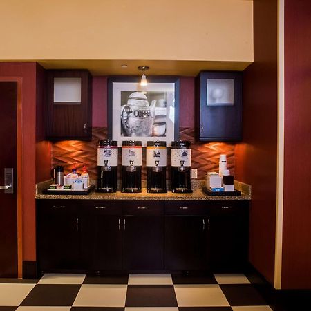 Hampton Inn And Suites Woodstock, Virginia Buitenkant foto