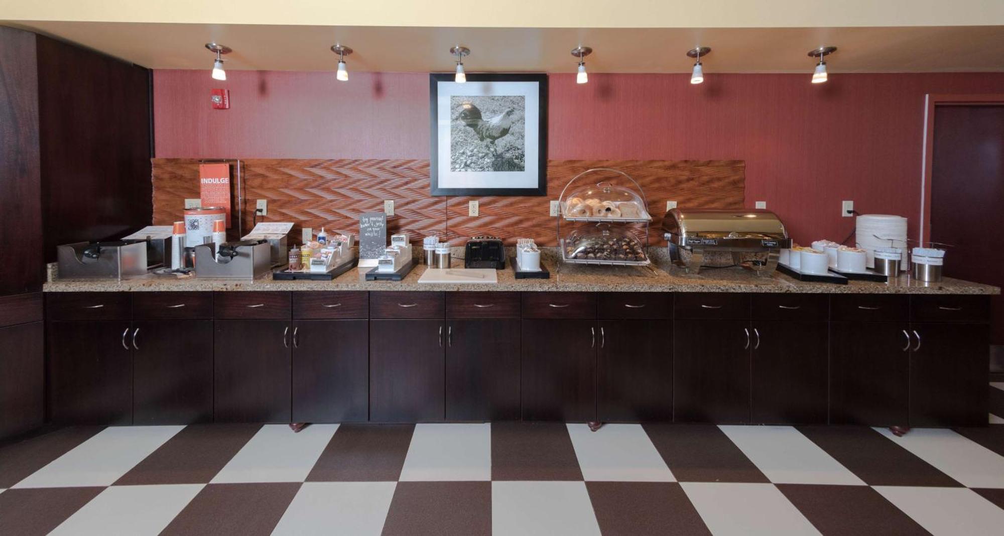 Hampton Inn And Suites Woodstock, Virginia Buitenkant foto