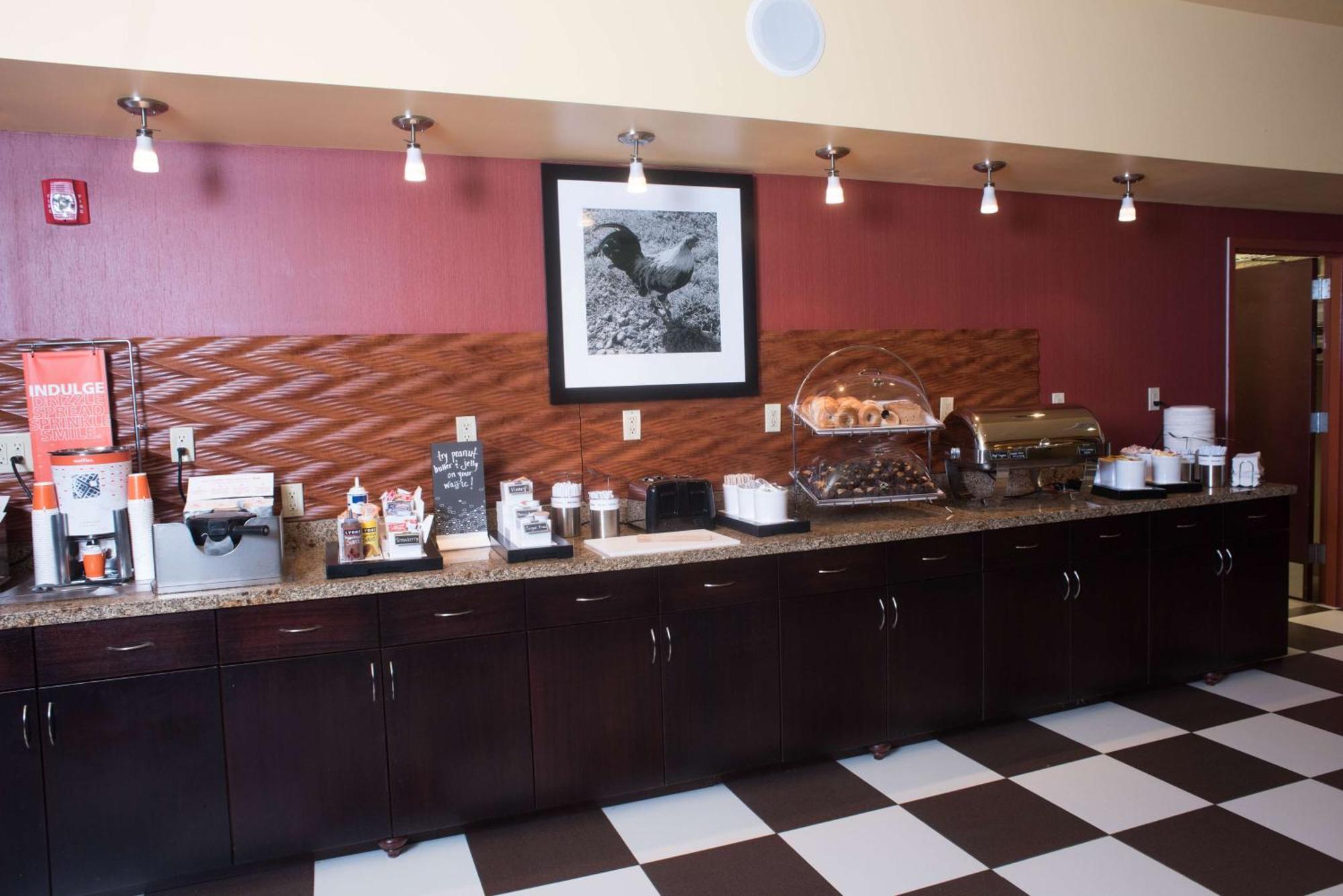 Hampton Inn And Suites Woodstock, Virginia Buitenkant foto