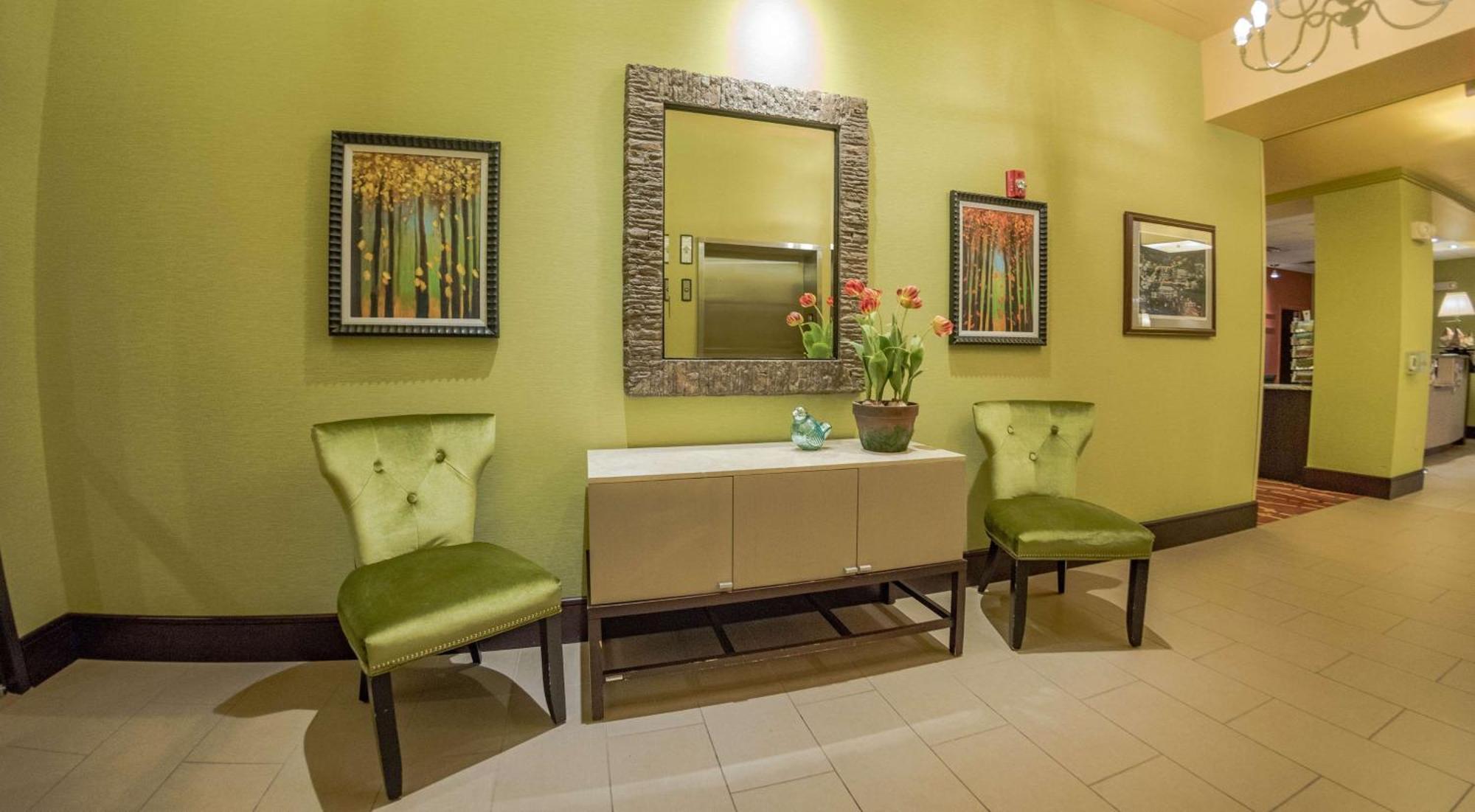 Hampton Inn And Suites Woodstock, Virginia Buitenkant foto