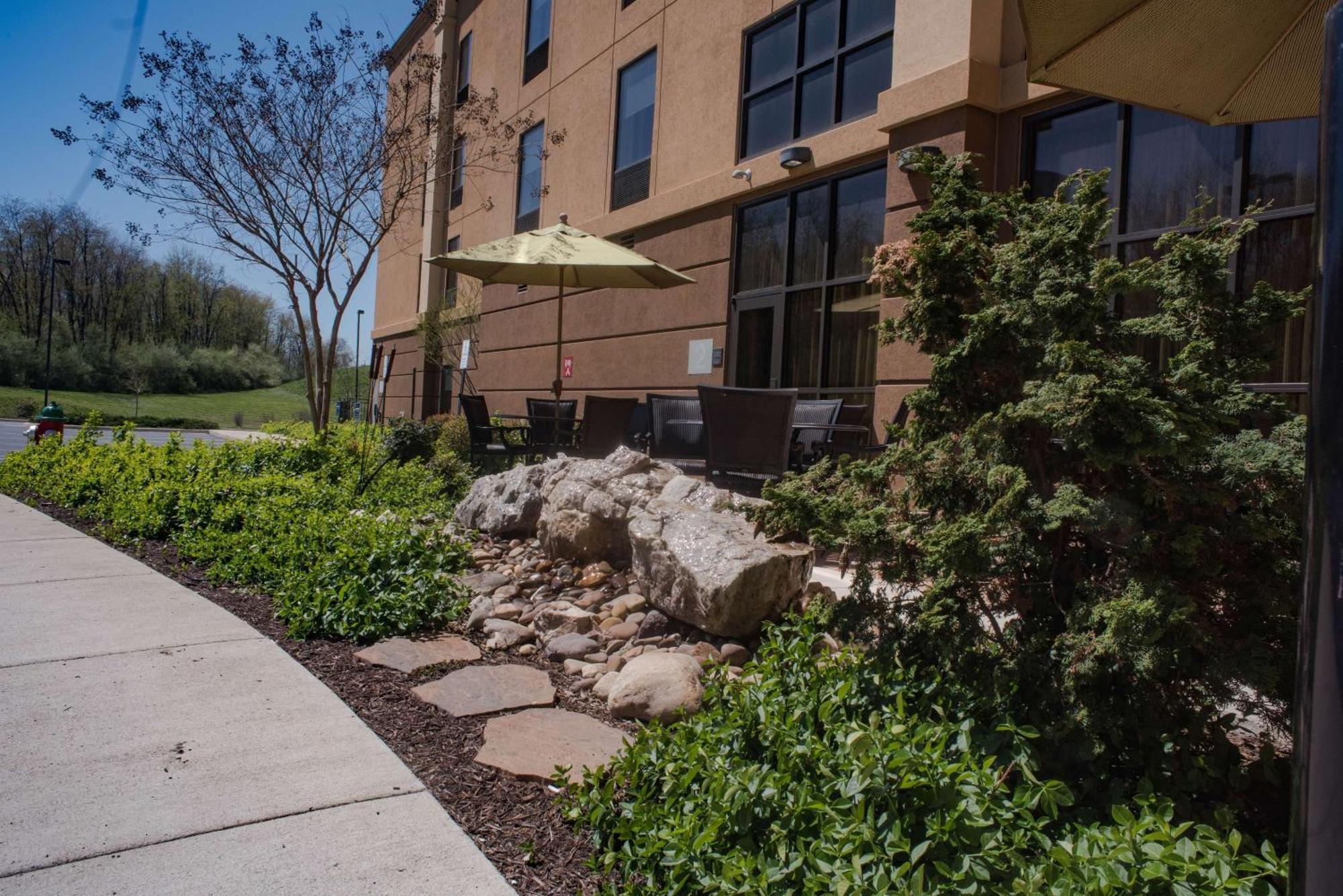 Hampton Inn And Suites Woodstock, Virginia Buitenkant foto