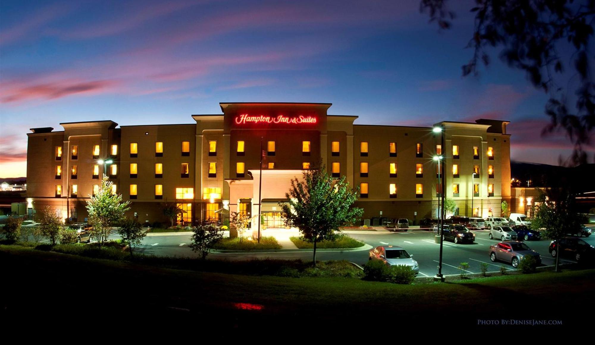 Hampton Inn And Suites Woodstock, Virginia Buitenkant foto